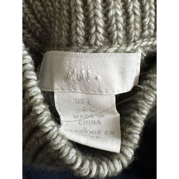 H&M Turtleneck Drop Shoulder Green Knit Women Sweater Size L - Picture 6 of 6